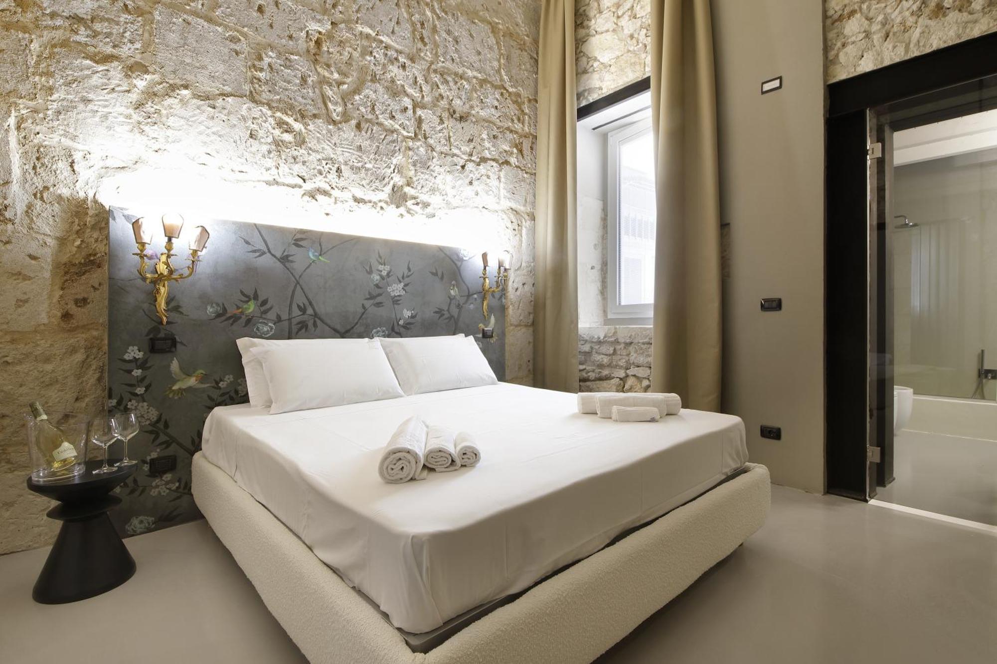 Isonzo Suites Syracuse Exterior photo